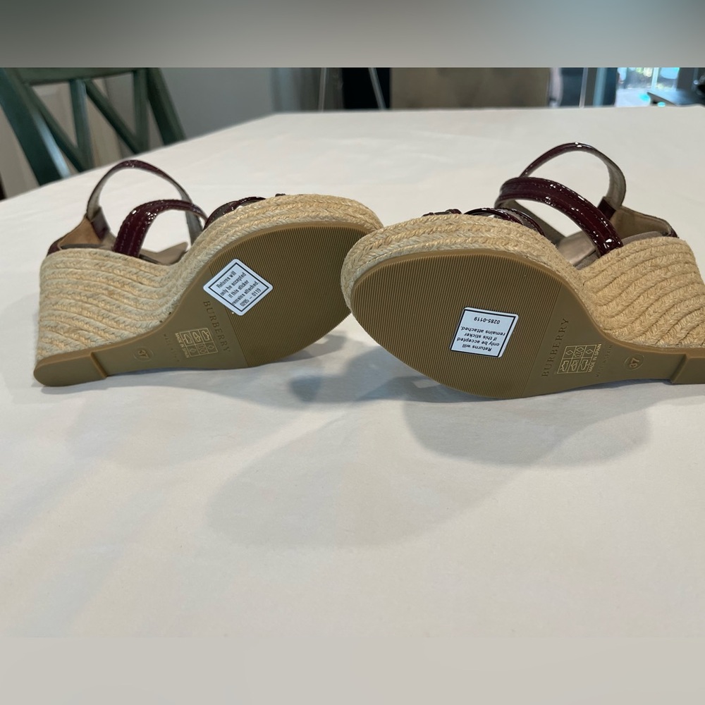 Burberry | Nova Check Espadrilles | 37 | Burgundy - Picture 10 of 11